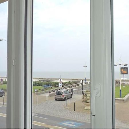 Esplanade Front De Mer 109 1Er Etage Lit Fait Wifi Taxe De Sejour Incluse Le Tréport Kültér fotó